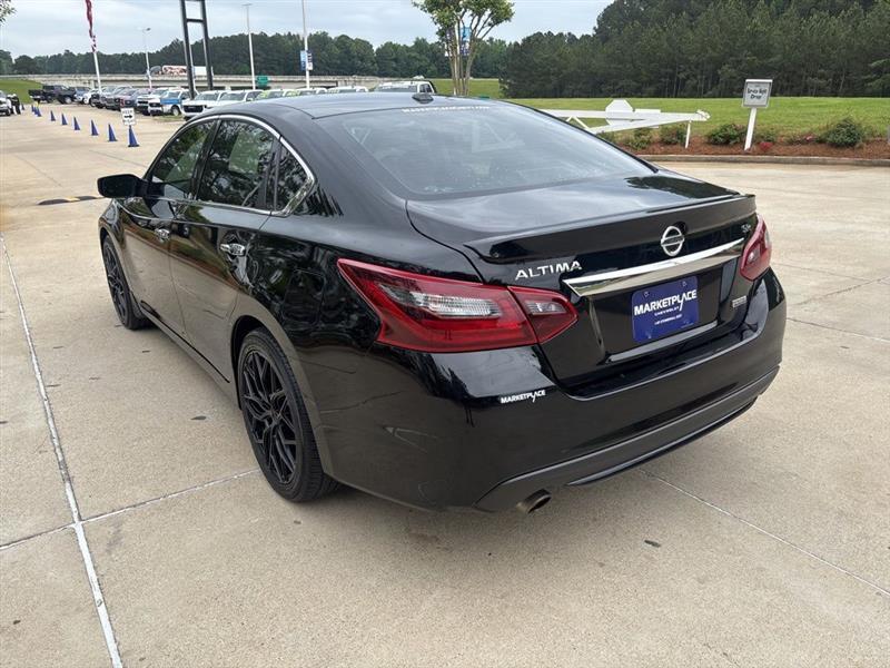 Nissan Altima 2.5 SR 2018