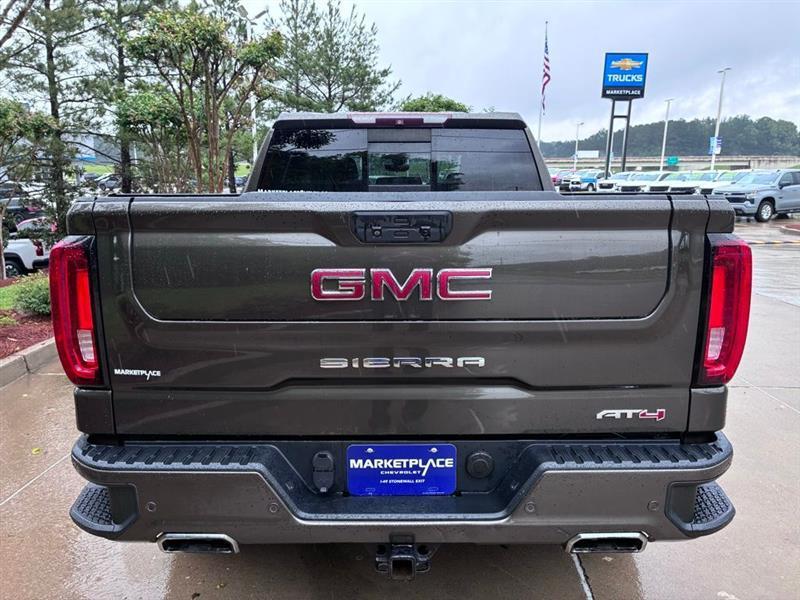 GMC Sierra 1500 AT4 Crew Cab Long Box 4WD 2019