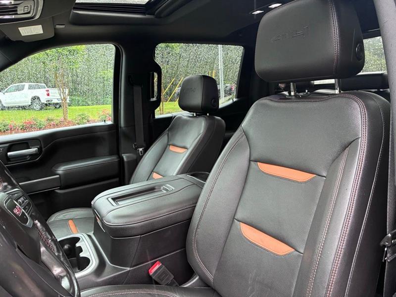 GMC Sierra 1500 AT4 Crew Cab Long Box 4WD 2019