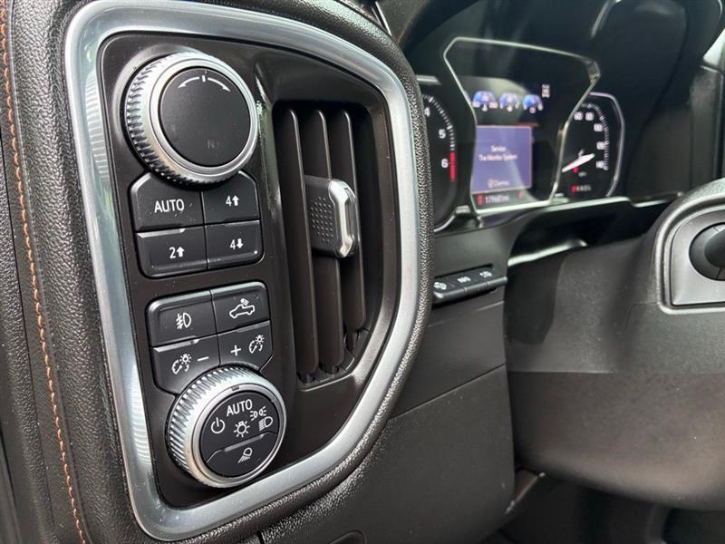 GMC Sierra 1500 AT4 Crew Cab Long Box 4WD 2019