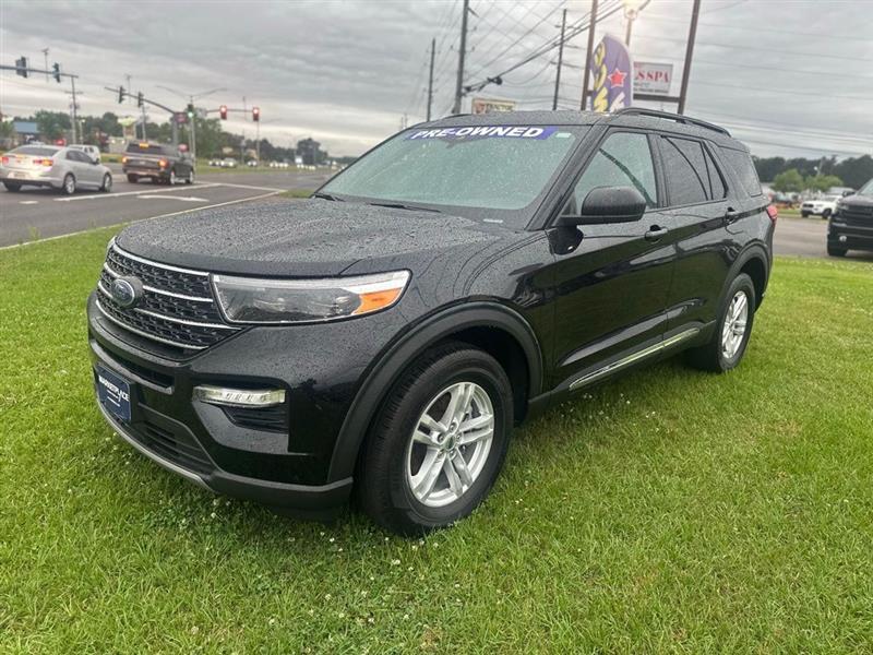 Ford Explorer XLT AWD 2022