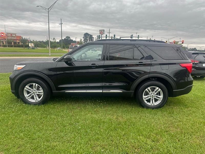 Ford Explorer XLT AWD 2022