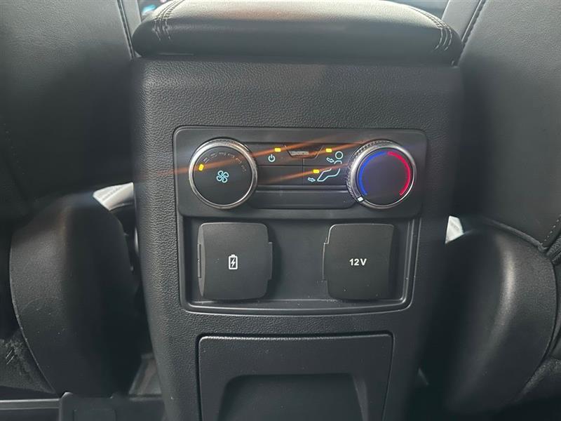 Ford Explorer XLT AWD 2022