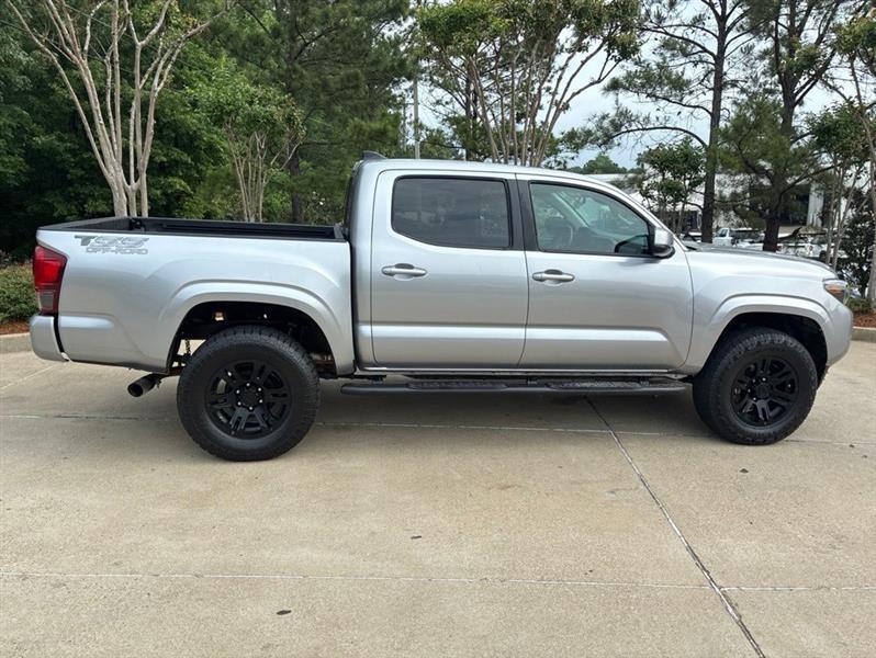 Toyota Tacoma SR5 Double Cab I4 2WD 2021