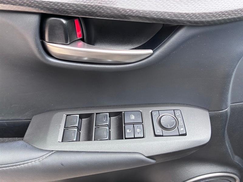 Lexus NX 300h Luxury 2021