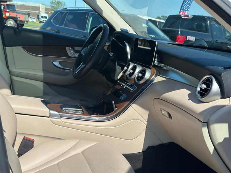 Mercedes-Benz GLC-Class GLC300 4MATIC 2022