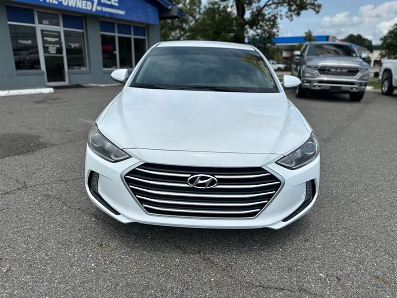 Hyundai Elantra Value Edition 6A 2017
