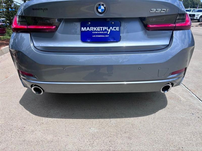 BMW 3-Series 330i 2025