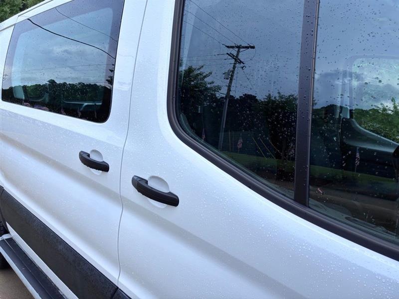 Ford Transit 250 Van 2025