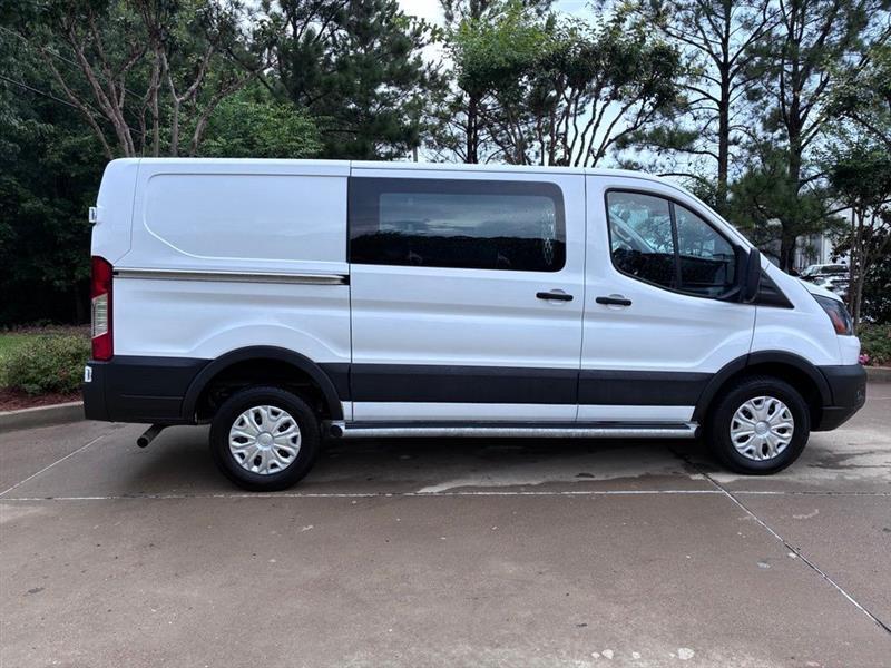 Ford Transit 250 Van 2025