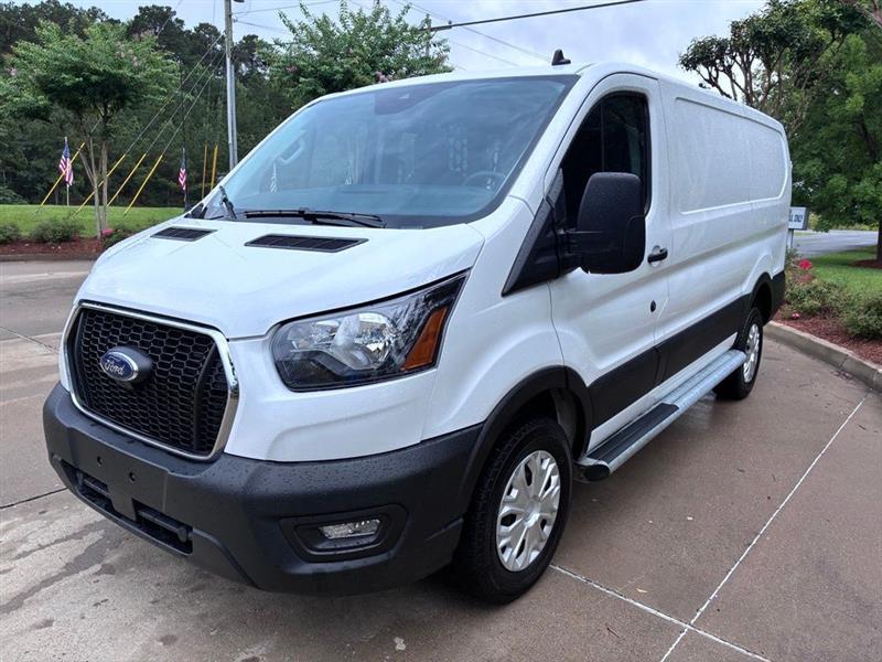 Ford Transit 250 Van 2025