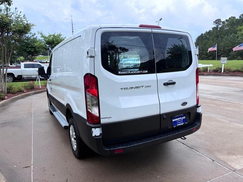 Ford Transit 250 Van 2025