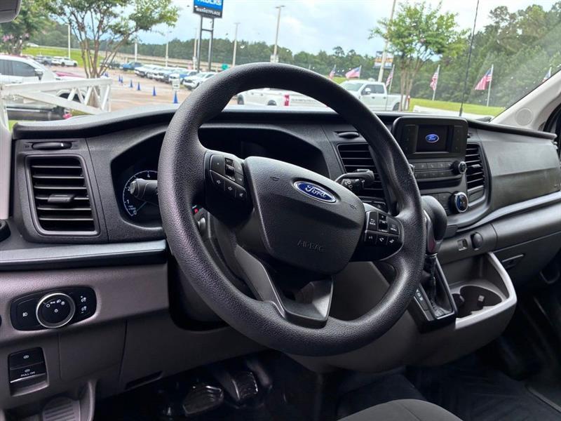 Ford Transit 250 Van 2025