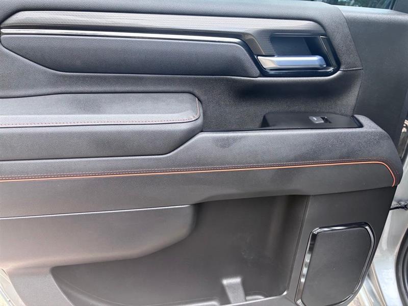 GMC Sierra 2500HD AT4 Crew Cab 4WD 2025