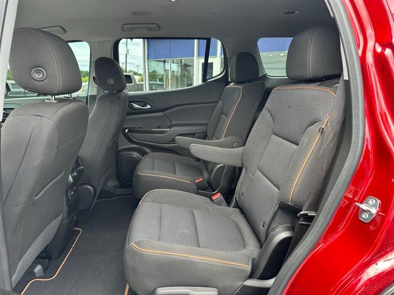 GMC Acadia SLE 2023