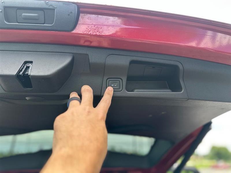 GMC Acadia SLE 2023