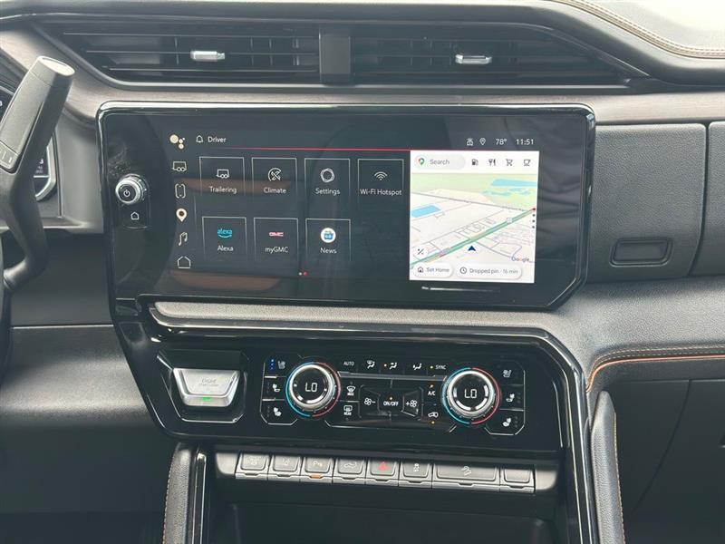 GMC Sierra 2500HD AT4 Crew Cab 4WD 2025