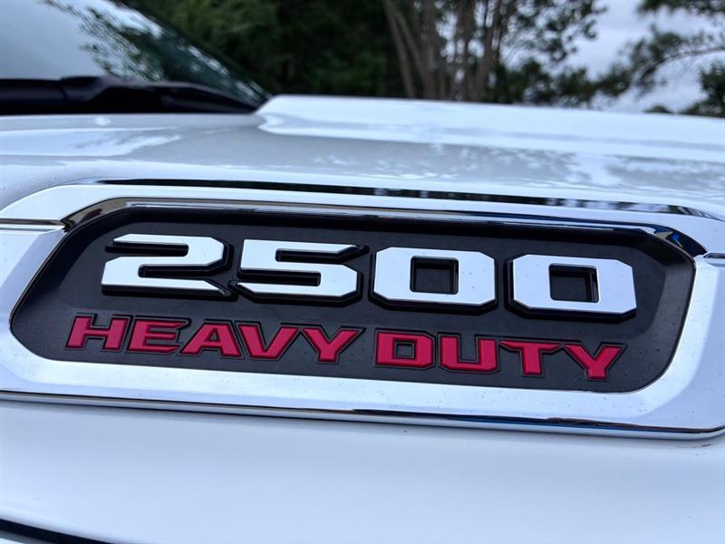 RAM 2500 Laramie Crew Cab SWB 4WD 2024