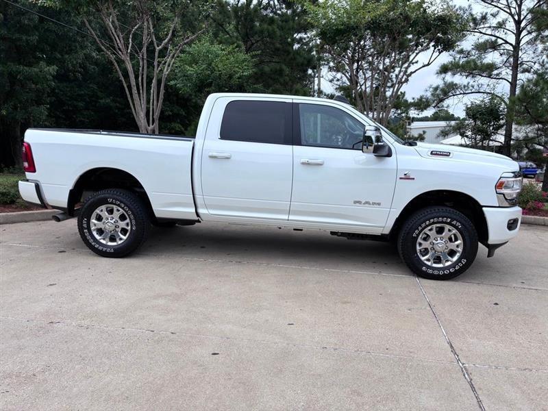 RAM 2500 Laramie Crew Cab SWB 4WD 2024