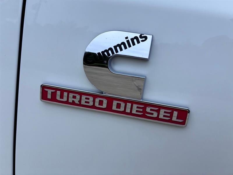 RAM 2500 Laramie Crew Cab SWB 4WD 2024