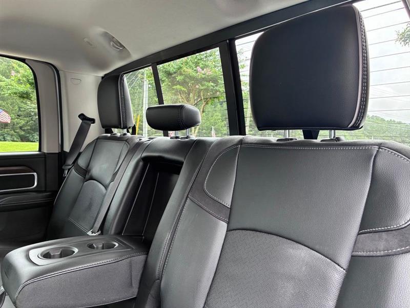 RAM 2500 Laramie Crew Cab SWB 4WD 2024