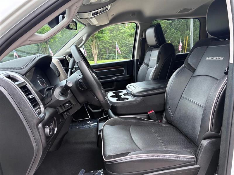 RAM 2500 Laramie Crew Cab SWB 4WD 2024