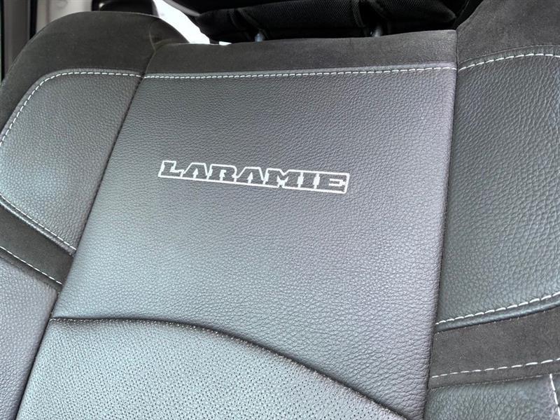 RAM 2500 Laramie Crew Cab SWB 4WD 2024