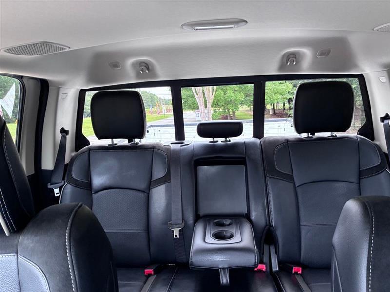 RAM 2500 Laramie Crew Cab SWB 4WD 2024