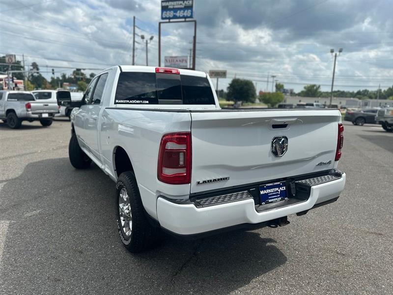 RAM 2500 Laramie Crew Cab SWB 4WD 2024