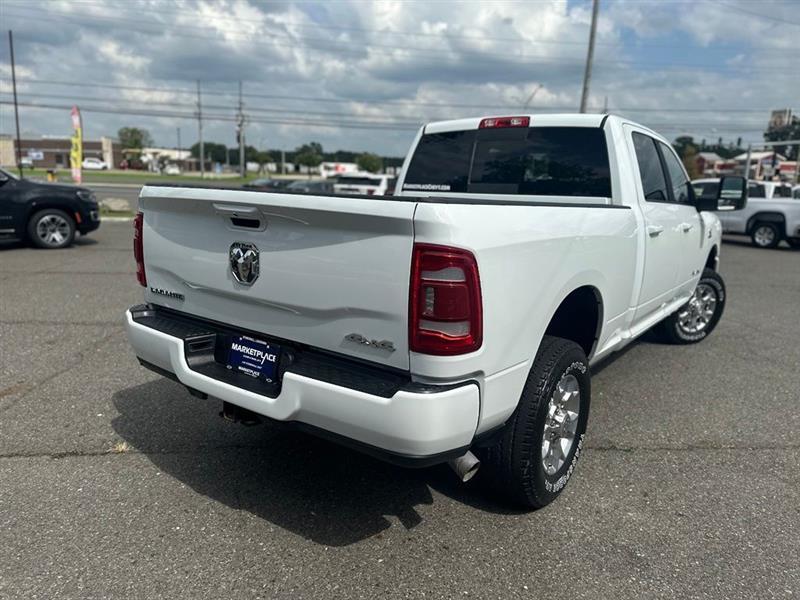 RAM 2500 Laramie Crew Cab SWB 4WD 2024
