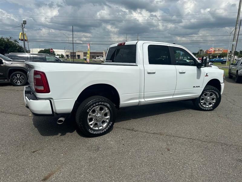 RAM 2500 Laramie Crew Cab SWB 4WD 2024