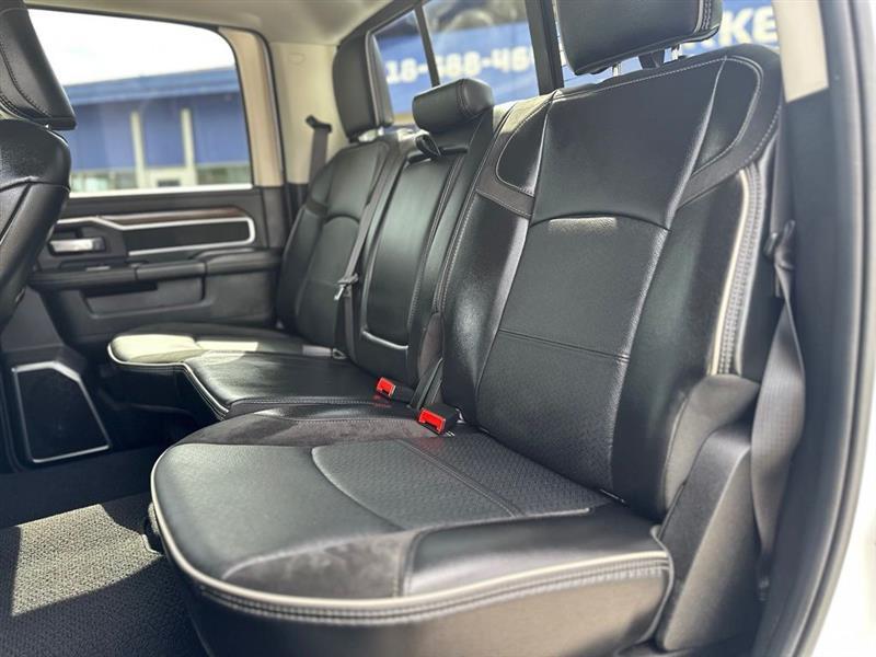 RAM 2500 Laramie Crew Cab SWB 4WD 2024