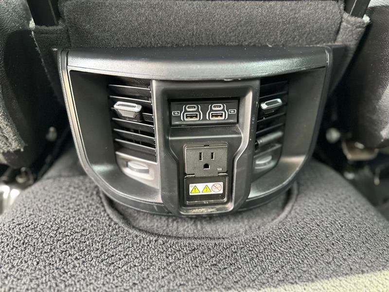 RAM 2500 Laramie Crew Cab SWB 4WD 2024