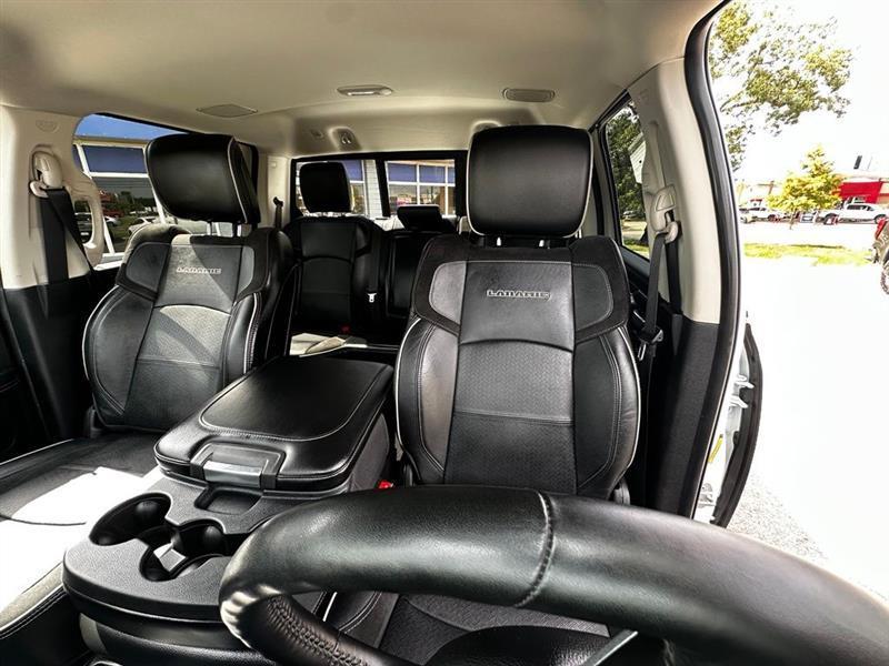 RAM 2500 Laramie Crew Cab SWB 4WD 2024