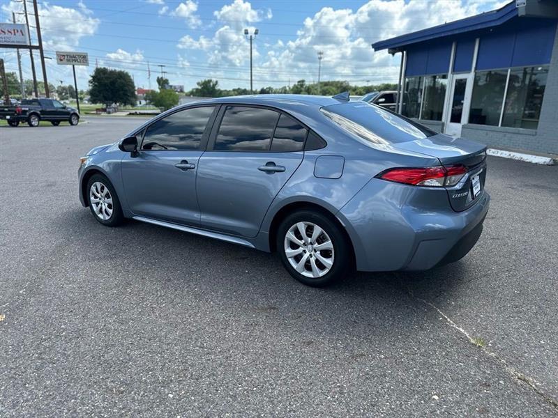 Toyota Corolla LE 2023