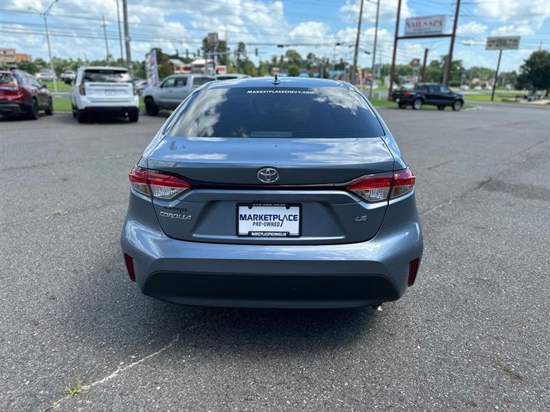 Toyota Corolla LE 2023