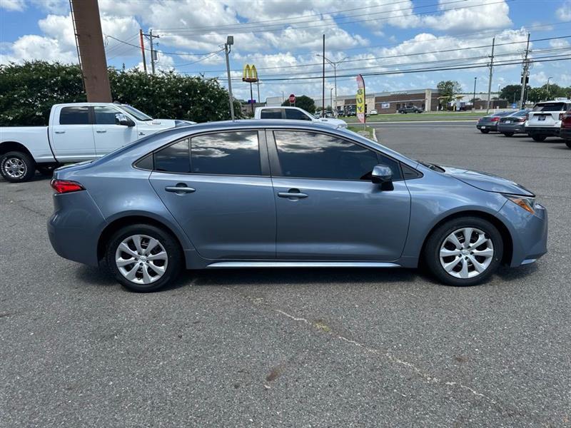 Toyota Corolla LE 2023