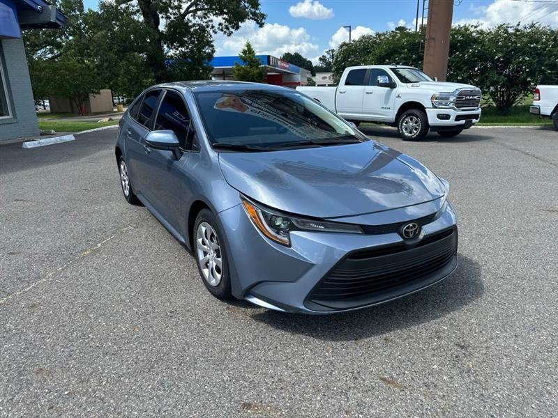 Toyota Corolla LE 2023
