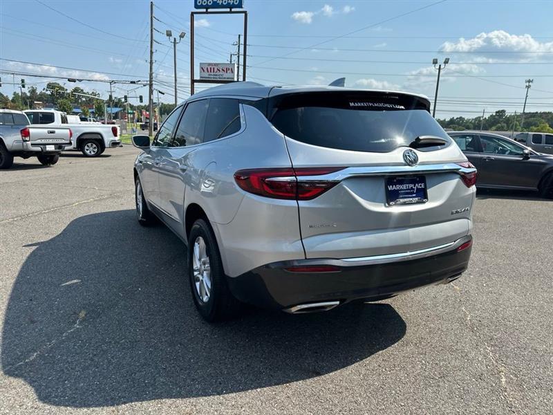 Buick Enclave Essence FWD 2018