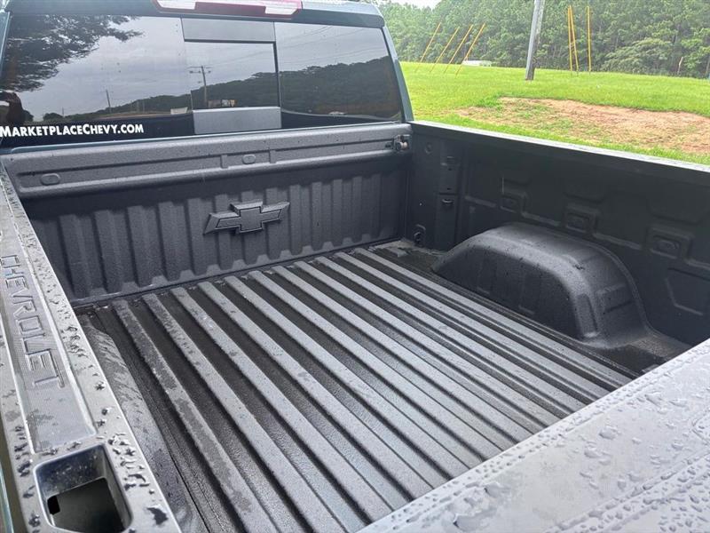 Chevrolet Silverado 1500 Trail Boss LT Crew Cab 4WD 2025