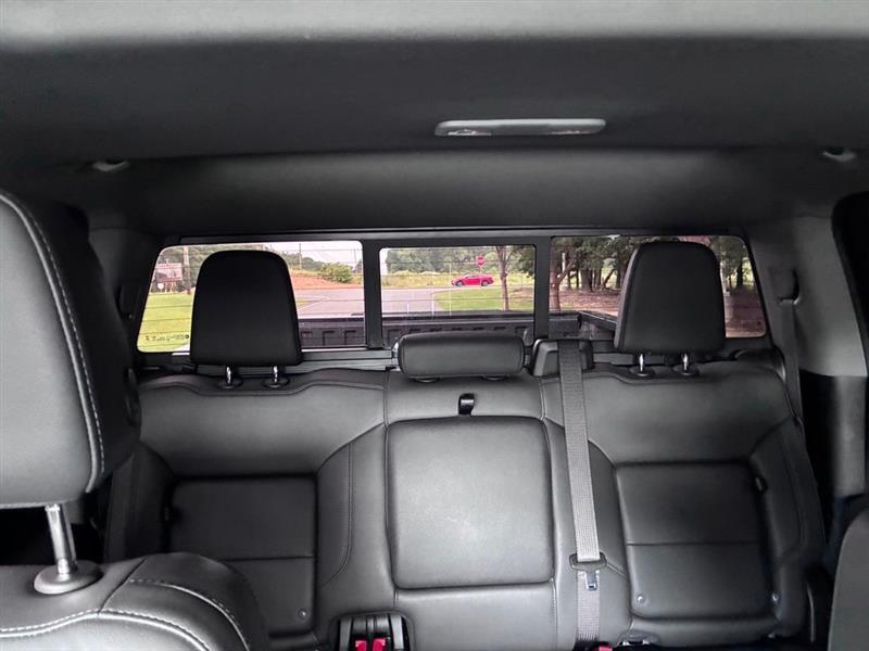 Chevrolet Silverado 1500 Trail Boss LT Crew Cab 4WD 2025