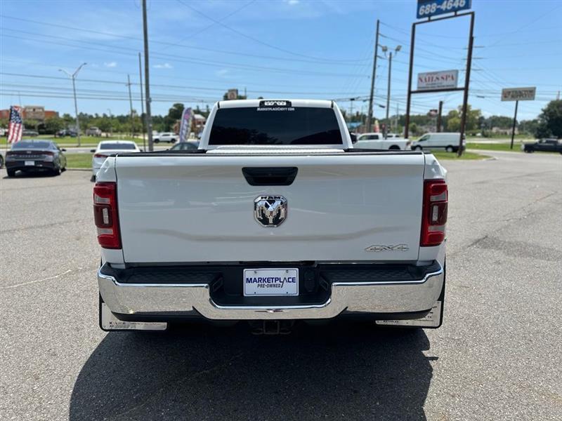 RAM 3500 Tradesman Crew Cab 4WD DRW 2020