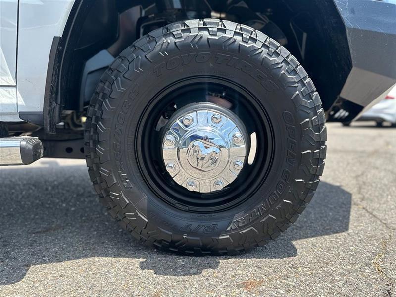RAM 3500 Tradesman Crew Cab 4WD DRW 2020