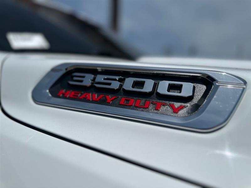RAM 3500 Tradesman Crew Cab 4WD DRW 2020