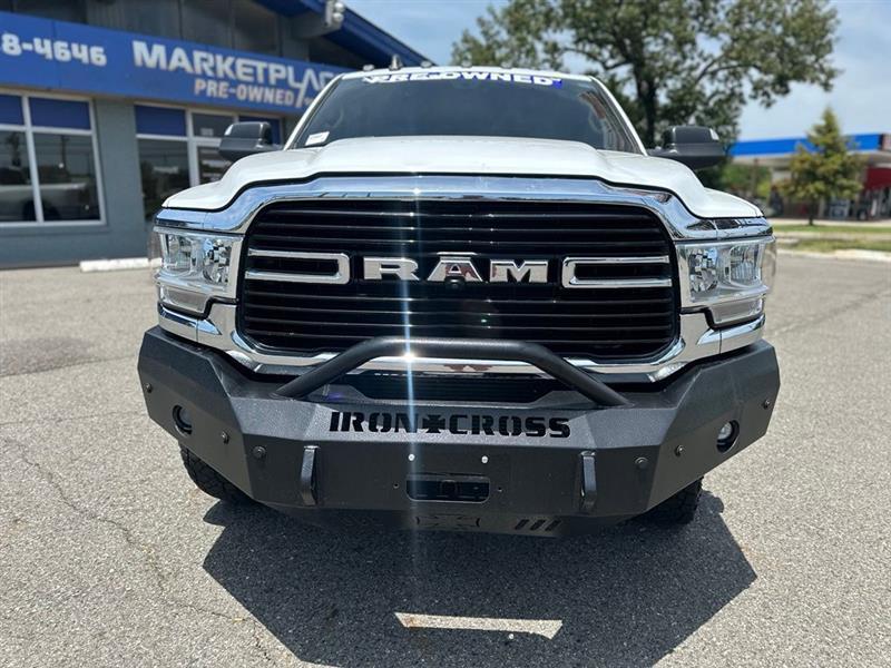 RAM 3500 Tradesman Crew Cab 4WD DRW 2020