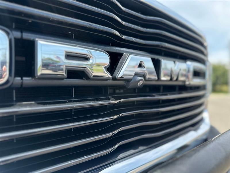 RAM 3500 Tradesman Crew Cab 4WD DRW 2020