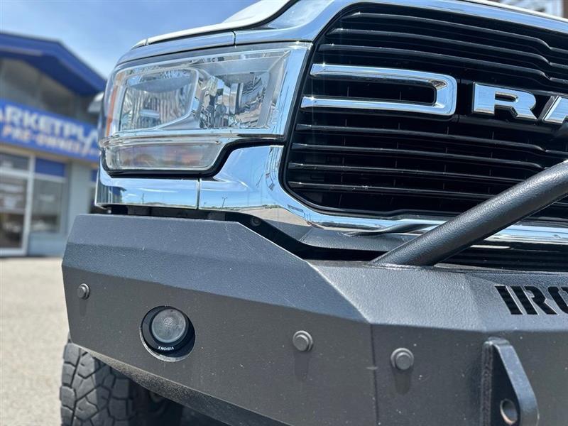 RAM 3500 Tradesman Crew Cab 4WD DRW 2020