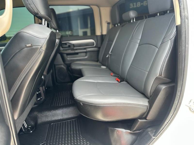 RAM 3500 Tradesman Crew Cab 4WD DRW 2020