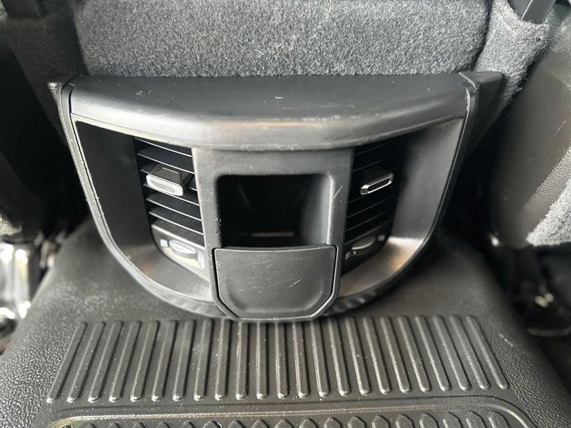 RAM 3500 Tradesman Crew Cab 4WD DRW 2020