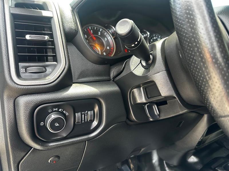 RAM 3500 Tradesman Crew Cab 4WD DRW 2020